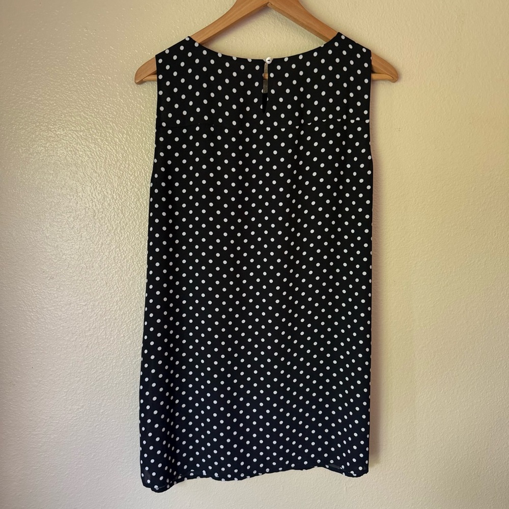 ❇️Chico's Black and White Polka Dot Sleeveless Tank 2 for $22❇️ - Picture 3 of 3